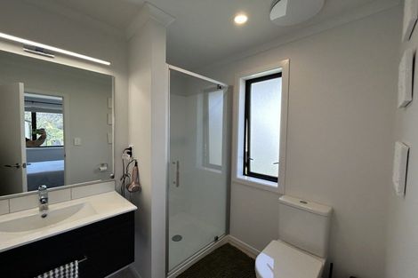 Photo of property in 20 Oakum Road, Whitby, Porirua, 5024