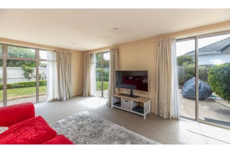 Photo of property in 18 Wayside Avenue, Burnside, Christchurch, 8053