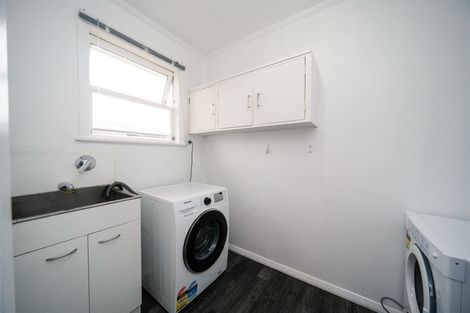 Photo of property in 6 Karamea Crescent, Kelvin Grove, Palmerston North, 4414