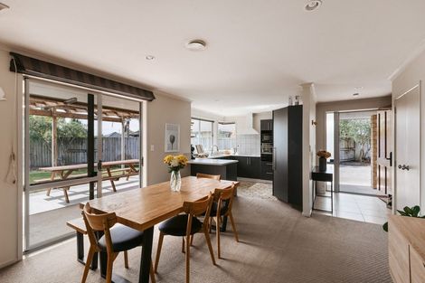 Photo of property in 14 Kinder Place, Ngongotaha, Rotorua, 3010