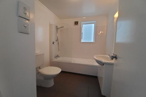 Photo of property in 221c The Terrace, Wellington Central, Wellington, 6011