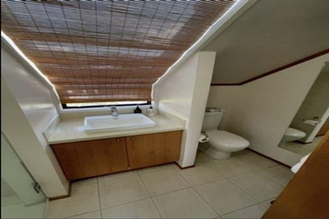 Photo of property in 2/13 Saltburn Road, Milford, Auckland, 0620