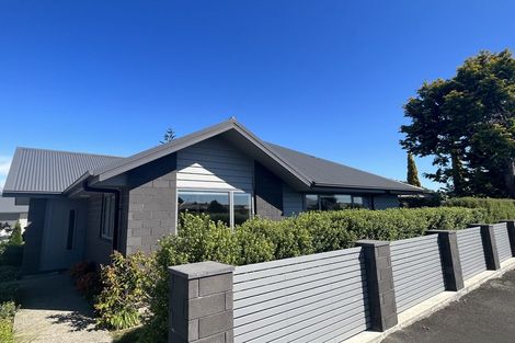 Photo of property in 10a Knowles Street, Terrace End, Palmerston North, 4410