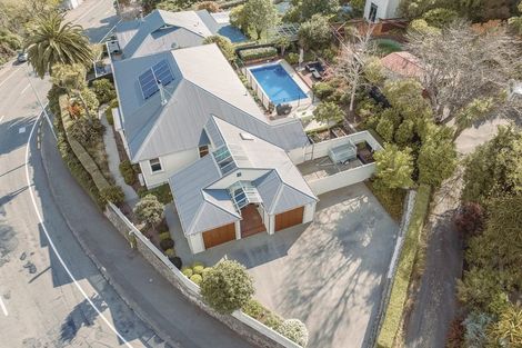 Photo of property in 69 Hackthorne Road, Cashmere, Christchurch, 8022