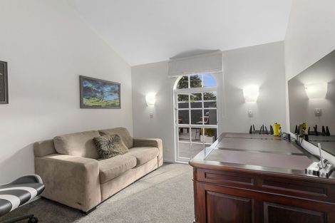 Photo of property in 62 Chatsworth Road, Silverstream, Upper Hutt, 5019