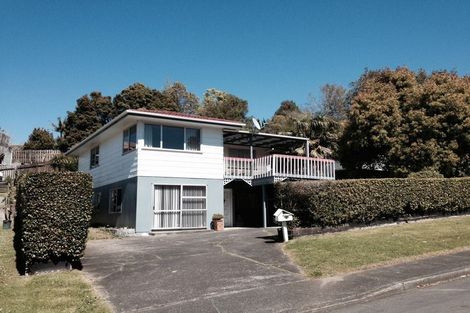Photo of property in 126 Stapleford Crescent, Browns Bay, Auckland, 0630