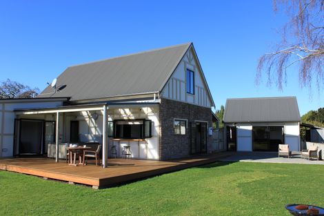 Photo of property in 96b Kent Street, Carterton, 5713