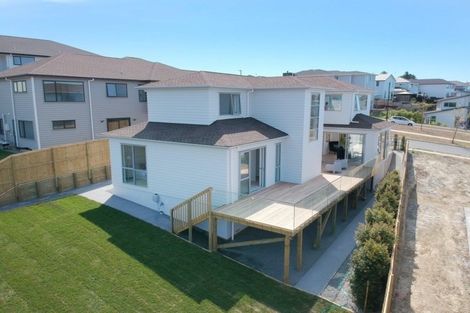 Photo of property in 28 Grut Greens, Silverdale, 0932