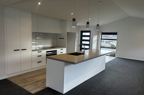 Photo of property in 10 Wheat Street, Jacks Point, Queenstown, 9371