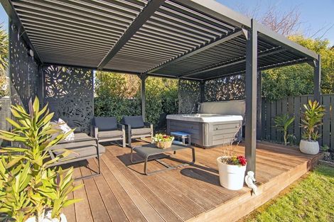 Photo of property in 17a Martin Avenue, Wakefield, 7025