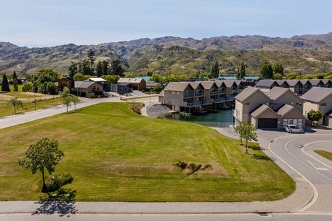 Photo of property in 11 Perriam Place, Mount Pisa, Cromwell, 9383