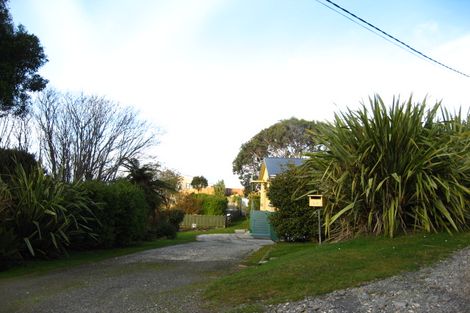 Photo of property in 57 Gunpit Road, Bluff, 9814