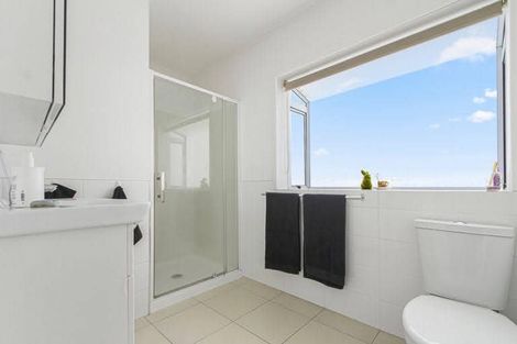 Photo of property in 5 O'connell Street, Manurewa, Auckland, 2102