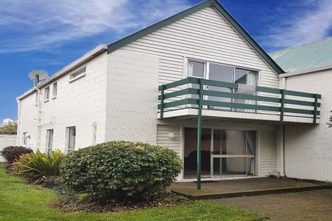 Photo of property in 2/143a Weston Road, St Albans, Christchurch, 8052