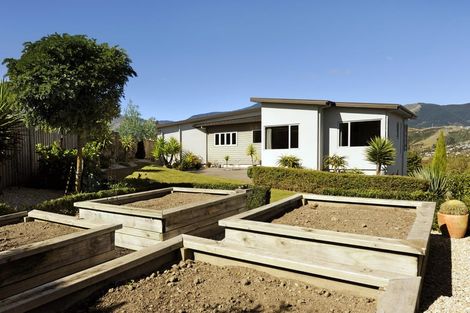 Photo of property in 8 Windsor Drive, Britannia Heights, Nelson, 7010