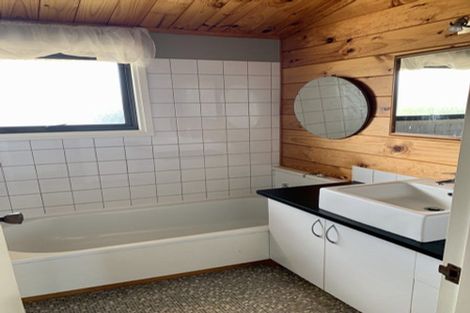 Photo of property in 36 Paul Drive, Ngatea, 3503