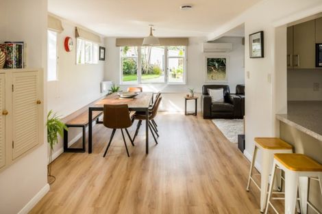 Photo of property in 26 Tuatoru Street, Eastbourne, Lower Hutt, 5013