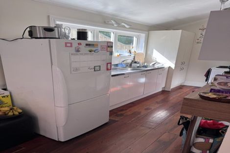 Photo of property in 9 Rixon Grove, Mount Victoria, Wellington, 6011