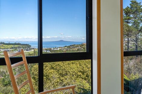 Photo of property in 8 Clayden Drive, Gulf Harbour, Whangaparaoa, 0930