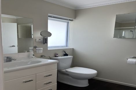 Photo of property in 19 Linklater Avenue, Bellevue, Tauranga, 3110