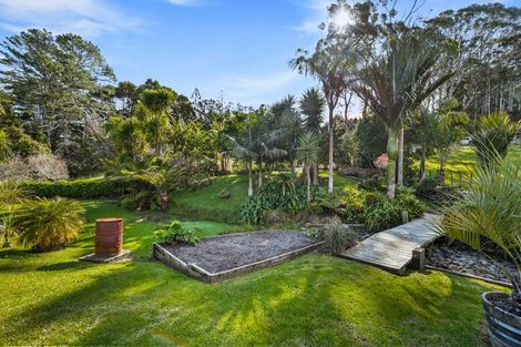 Photo of property in 93 Hamilton Road, Waimauku, 0881