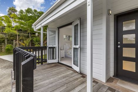 Photo of property in 2/660 Beach Road, Browns Bay, Auckland, 0630