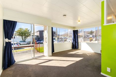 Photo of property in 2/5 Lichfield Street, Stoke, Nelson, 7011