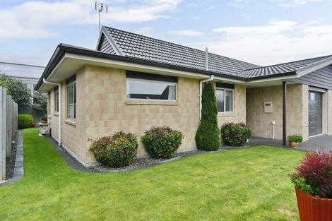 Photo of property in 3 Reeves Road, Rangiora, 7400