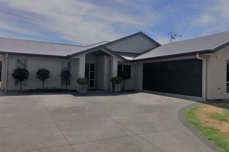 Photo of property in 38 Moonlight Drive, Rototuna North, Hamilton, 3210