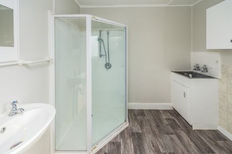 Photo of property in 10 Cornfoot Street, Castlecliff, Whanganui, 4501