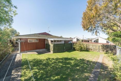 Photo of property in 36 Terry Crescent, Milson, Palmerston North, 4414