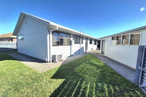 Photo of property in 2 Freyberg Street, Waterloo, Lower Hutt, 5011