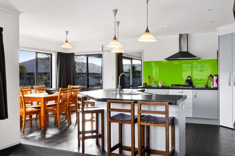 Photo of property in 57 Seyton Street, Stratford, 4332