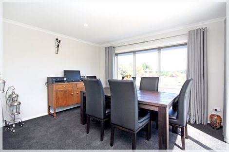 Photo of property in 11 Maury Place, Foxton, 4814