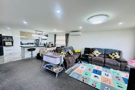 Photo of property in 52c Kimpton Road, Papatoetoe, Auckland, 2025