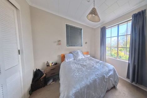 Photo of property in 35 Waitawa Place, Lynmore, Rotorua, 3010