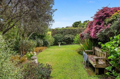 Photo of property in 53 Athol Place, Algies Bay, Warkworth, 0920
