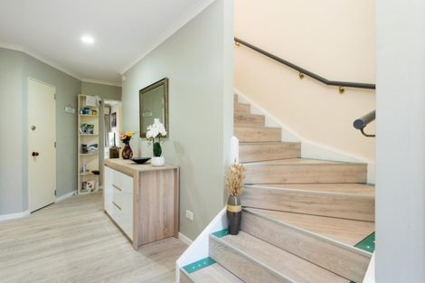 Photo of property in 26a Sunbrae Grove, Mount Maunganui, 3116