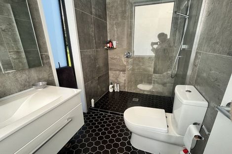 Photo of property in 2 Pohutukawa Avenue, Red Beach, 0932