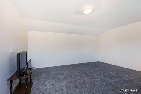 Photo of property in 10 Slacks Road, Awapuni, Palmerston North, 4412