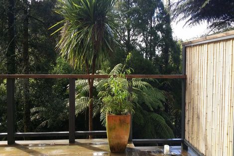 Photo of property in 2 Opou Road, Titirangi, Auckland, 0604