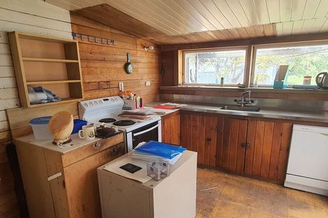 Photo of property in 24 Leonard Street, Waimate, 7924