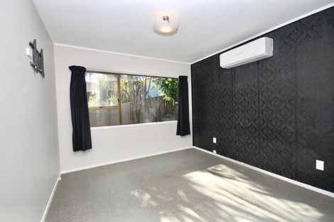 Photo of property in 2/47 Flaxdale Street, Birkdale, Auckland, 0626