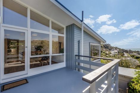 Photo of property in 2 Raroa Place, Pukerua Bay, 5026