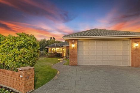 Photo of property in 18 Langley Place, Belfast, Christchurch, 8051