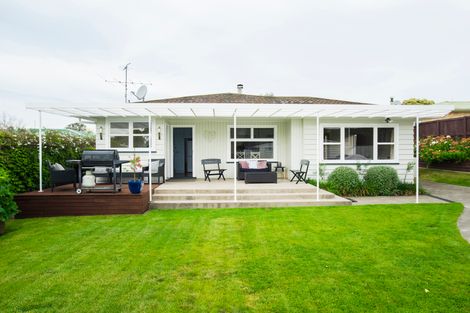 Photo of property in 10 Cobham Place, Te Hapara, Gisborne, 4010