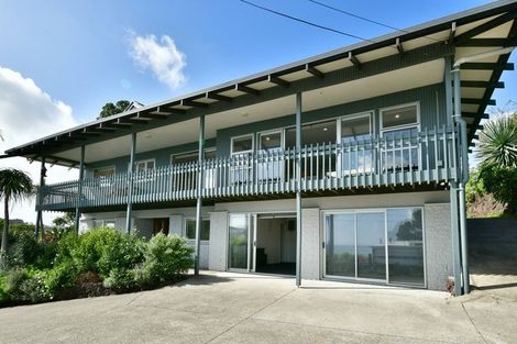Photo of property in 4 Claude Road, Stanmore Bay, Whangaparaoa, 0932