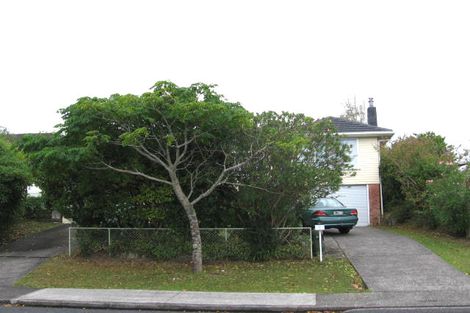 Photo of property in 3 Waitaki Street, Henderson, Auckland, 0612