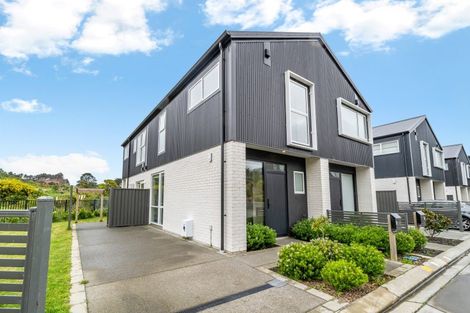 Photo of property in 54 Koreke Close, Kenepuru, Porirua, 5022