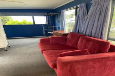 Photo of property in 8 Bury Grove, Strathmore Park, Wellington, 6022